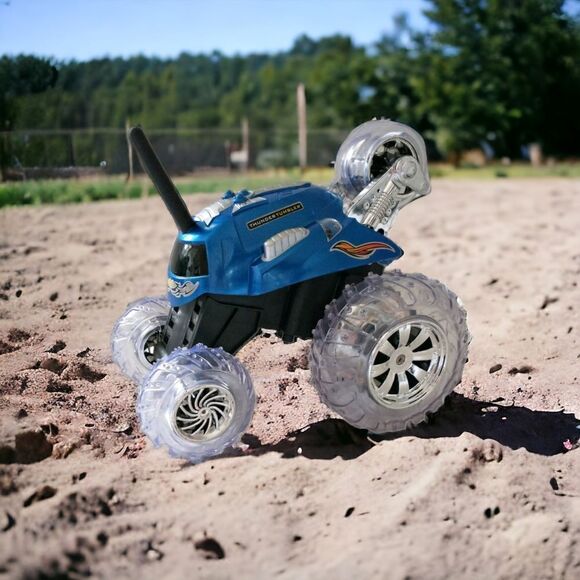 RC Car Thunder Tumbler Blue Hat BODY ONLY Replacement Parts Pieces Sharper Image - Picture 11 of 12